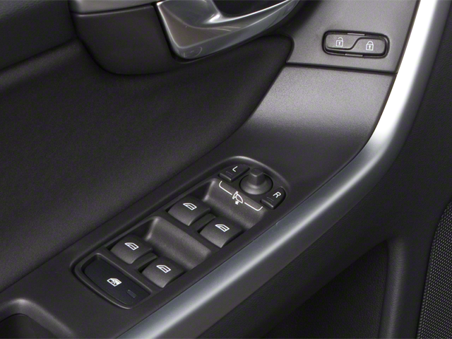 2010 Volvo XC60 3.2