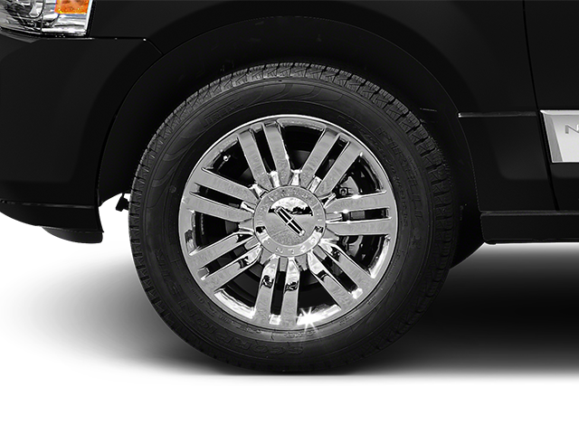 2013 Lincoln Navigator L Base