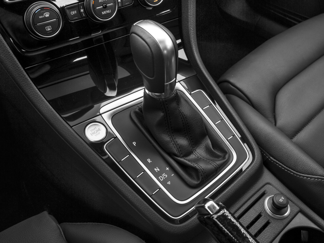 2017 Volkswagen Golf SportWagen SE