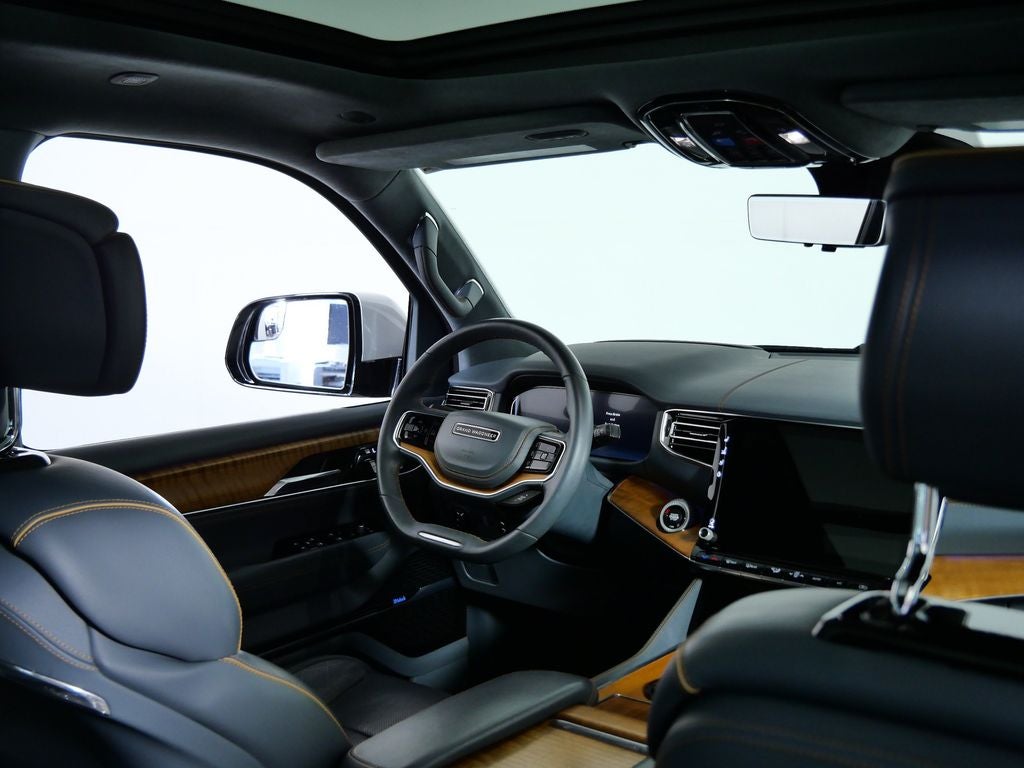 2022 Jeep Grand Wagoneer Series II