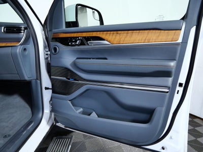 2022 Jeep Grand Wagoneer Series II