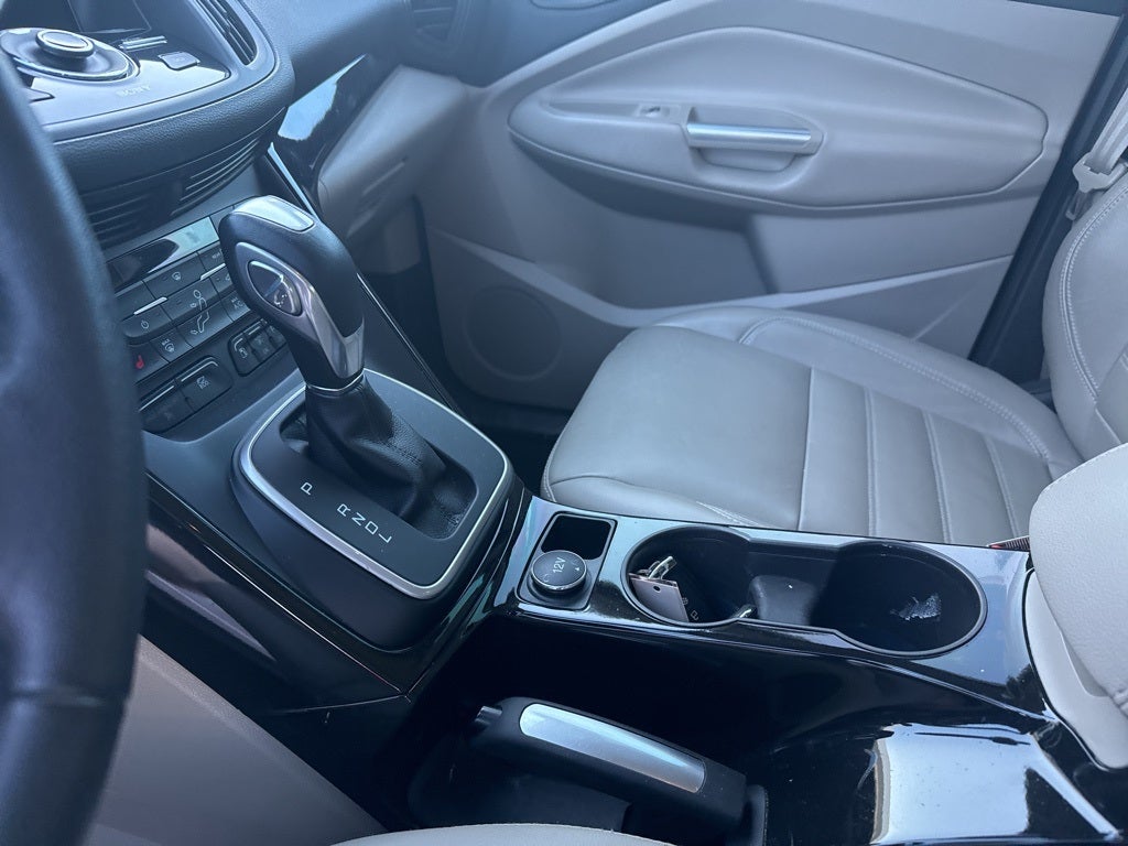 2017 Ford C-Max Hybrid Titanium