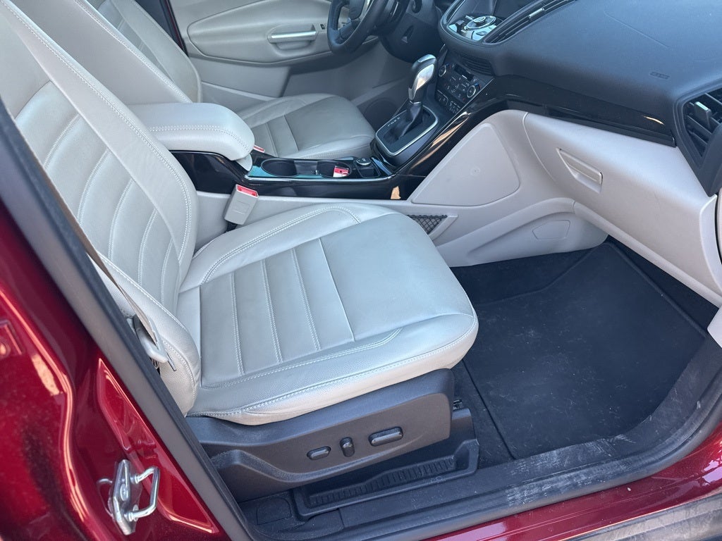 2017 Ford C-Max Hybrid Titanium