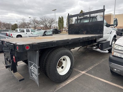 2022 Ford F-650SD Base XL