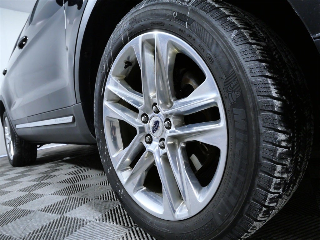 Used 2017 Ford Explorer XLT with VIN 1FM5K8D8XHGA32838 for sale in Apple Valley, Minnesota