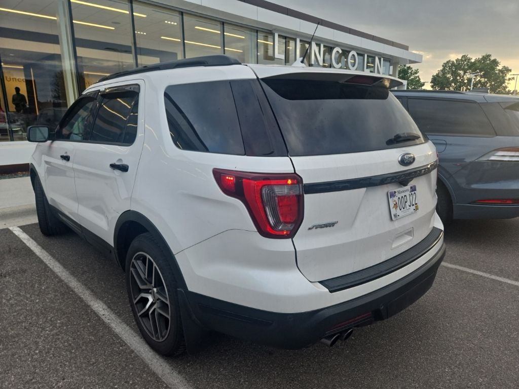 2018 Ford Explorer Sport
