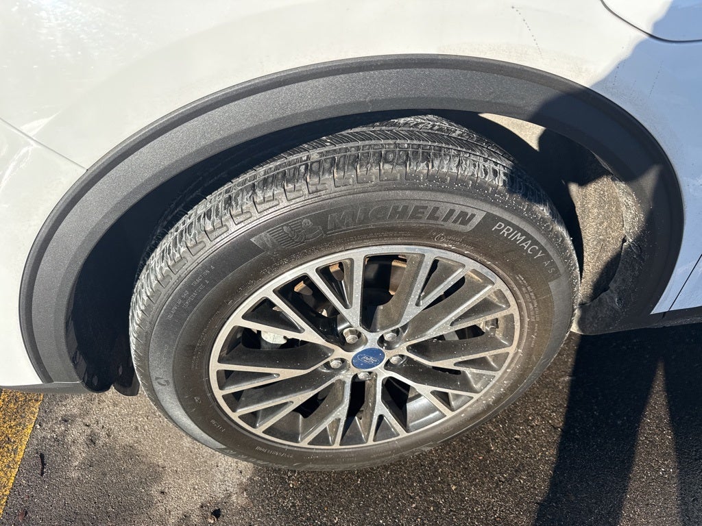 2021 Ford Escape Plug-In Hybrid SE