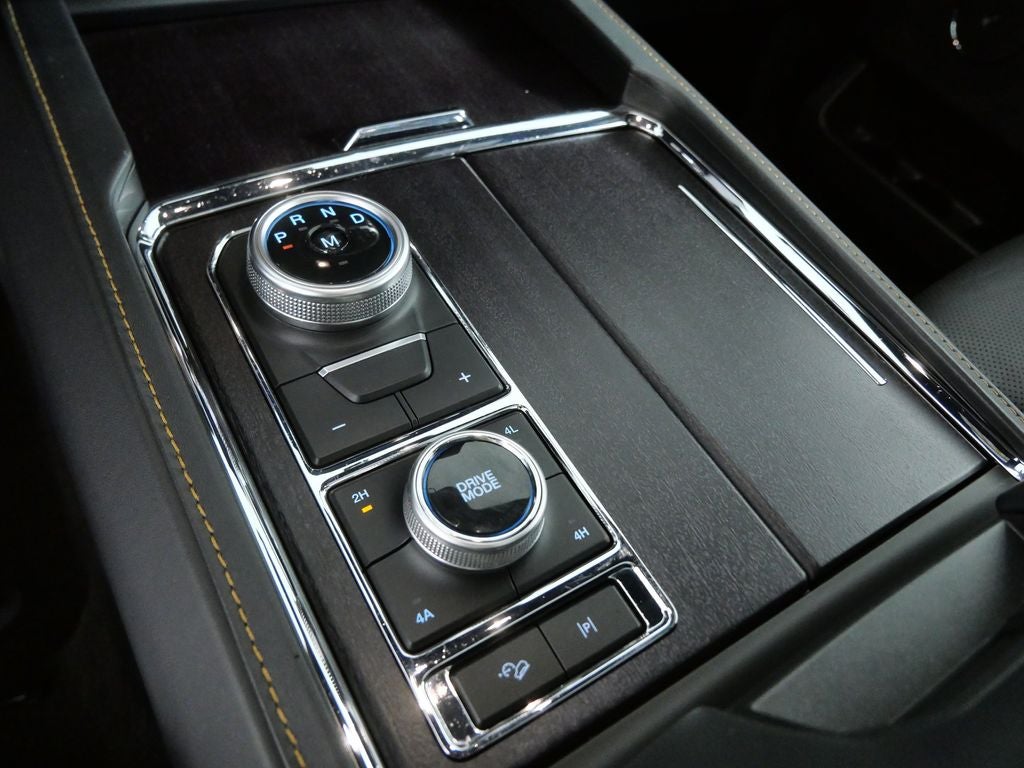 2023 Ford Expedition Platinum