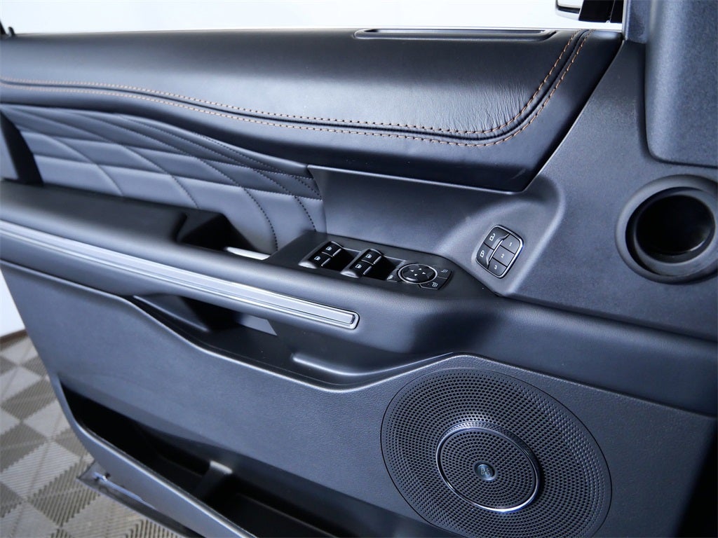 2024 Ford Expedition Platinum