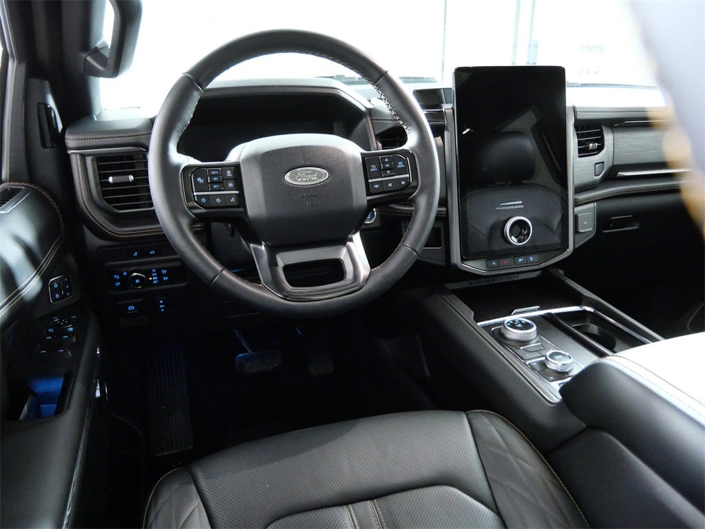 2024 Ford Expedition Platinum