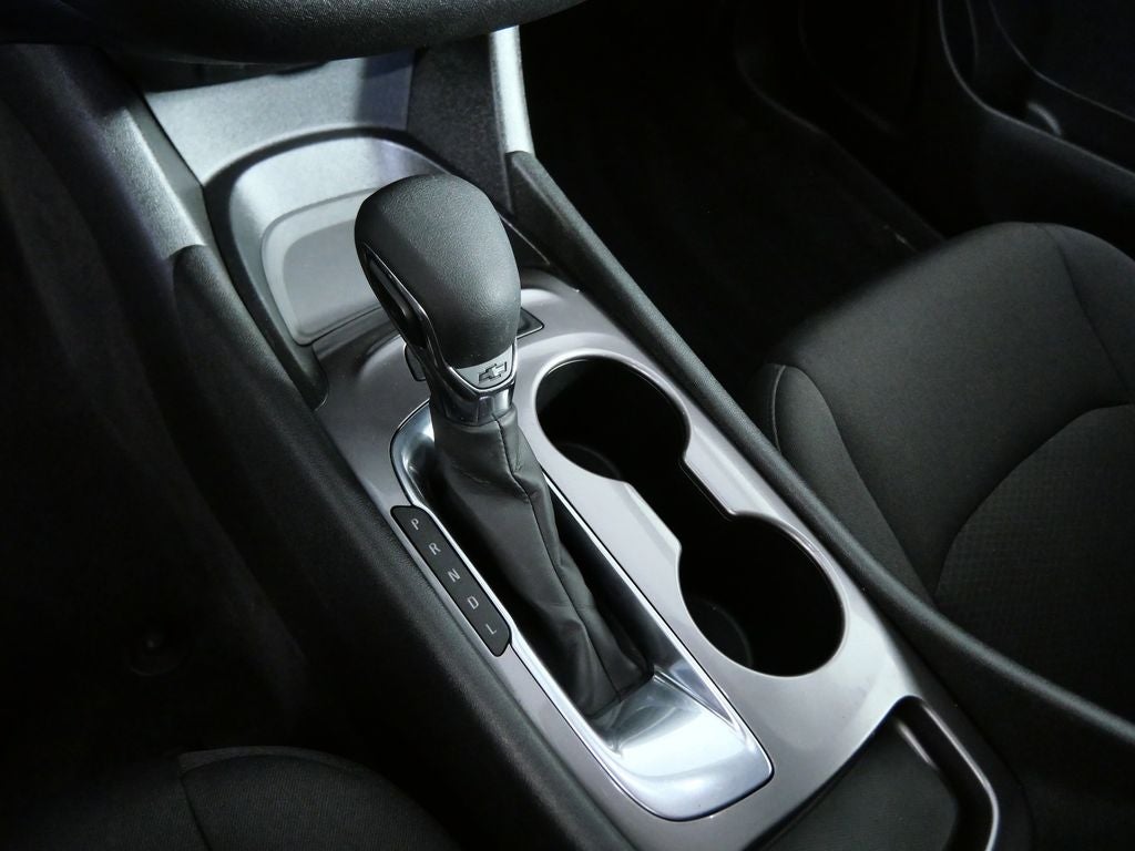 2022 Chevrolet Malibu LS 1LS