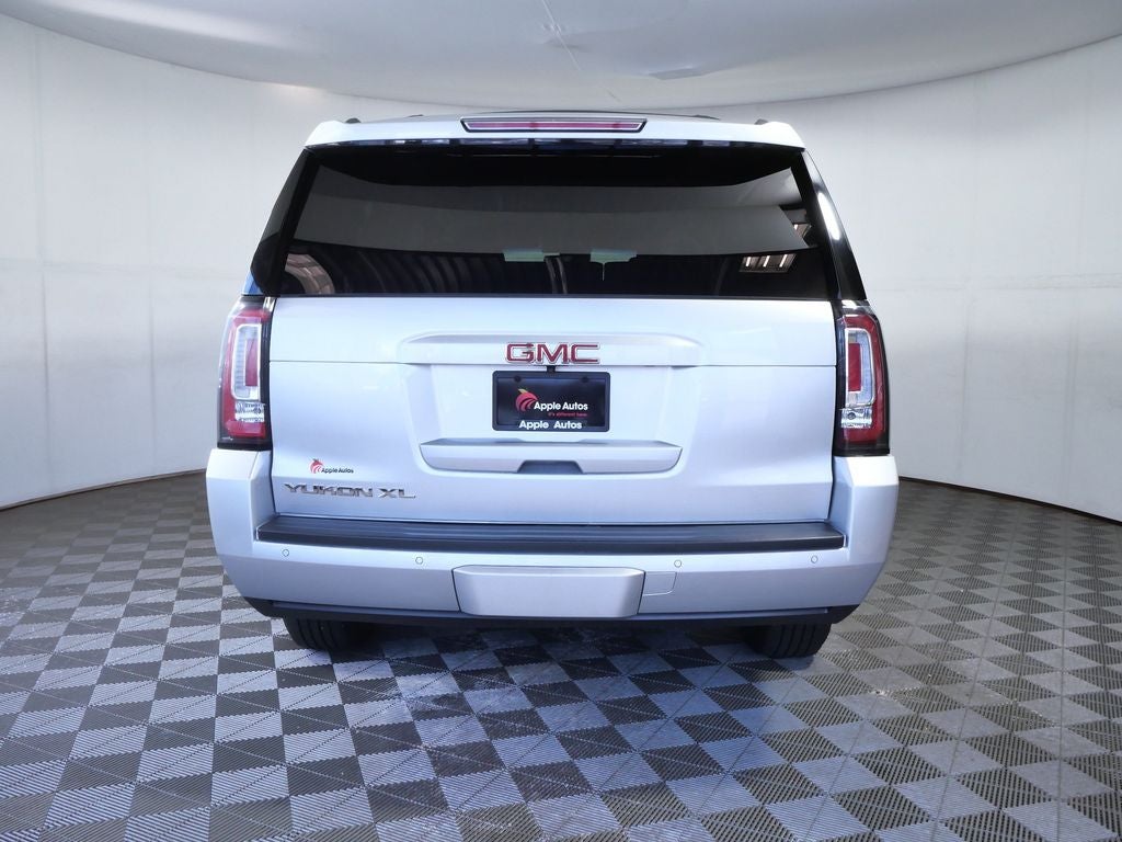 2017 GMC Yukon XL SLT