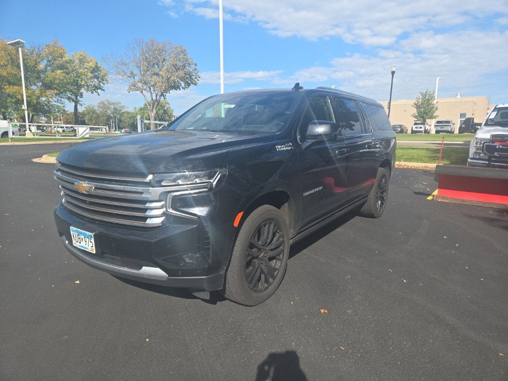 2023 Chevrolet Suburban High Country