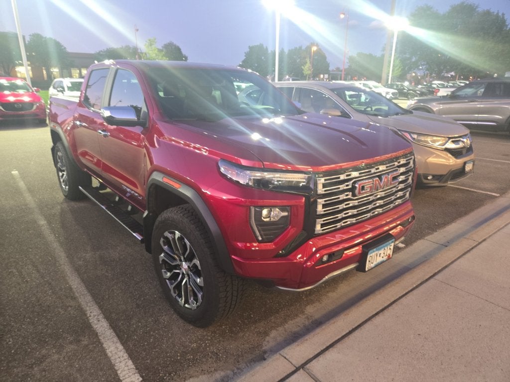 2025 GMC Canyon Denali