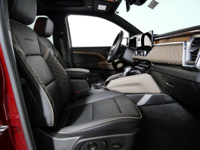 2025 GMC Canyon Denali
