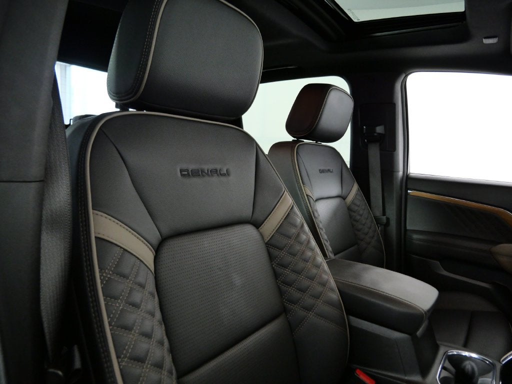 2025 GMC Canyon Denali