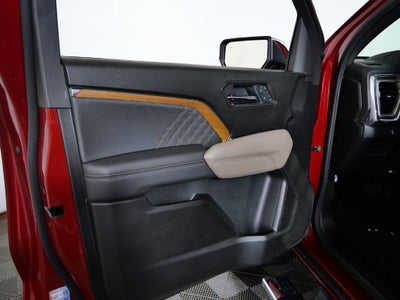 2025 GMC Canyon Denali