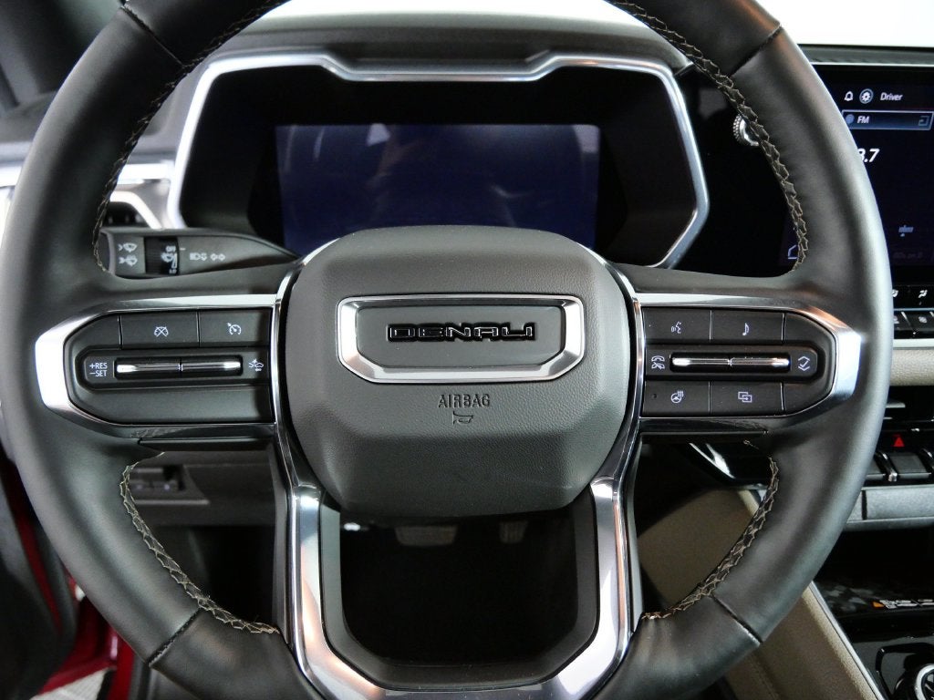 2025 GMC Canyon Denali
