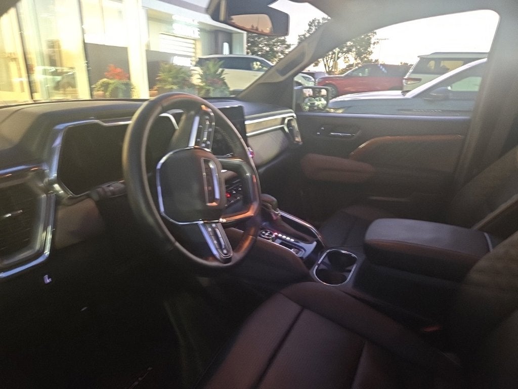 2025 GMC Canyon Denali
