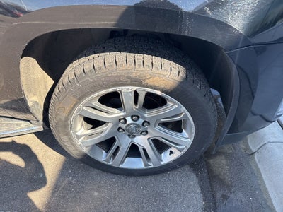 2015 Cadillac Escalade Luxury