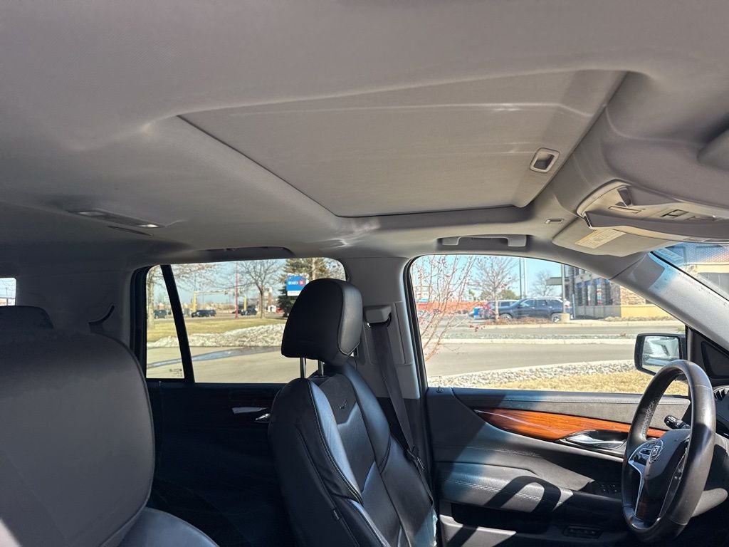 2015 Cadillac Escalade Luxury