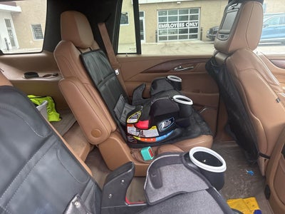 2017 Cadillac Escalade Platinum Edition