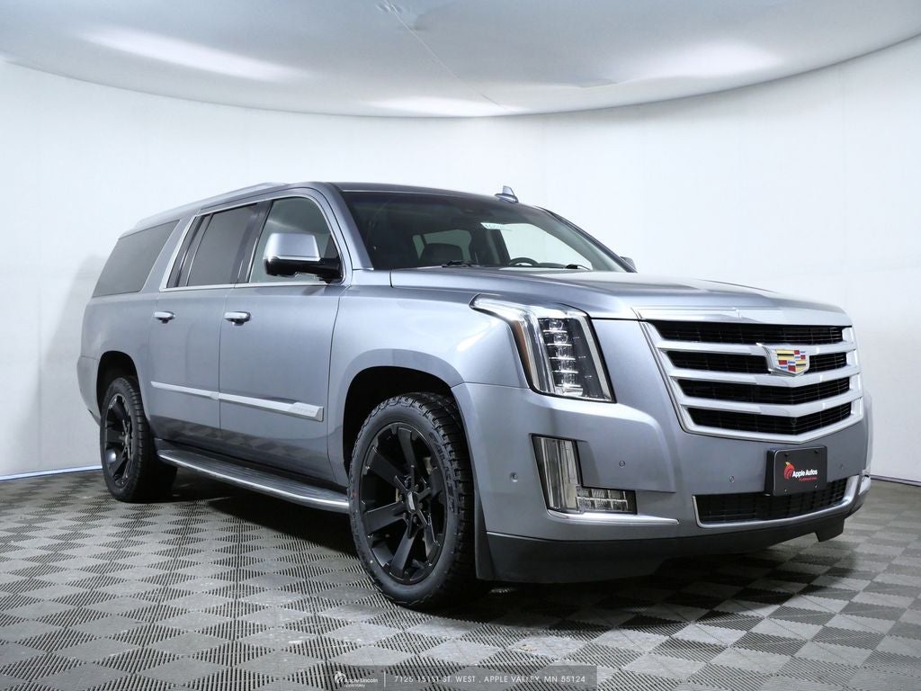 2018 Cadillac Escalade ESV Luxury