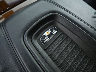 2018 Cadillac Escalade ESV Luxury