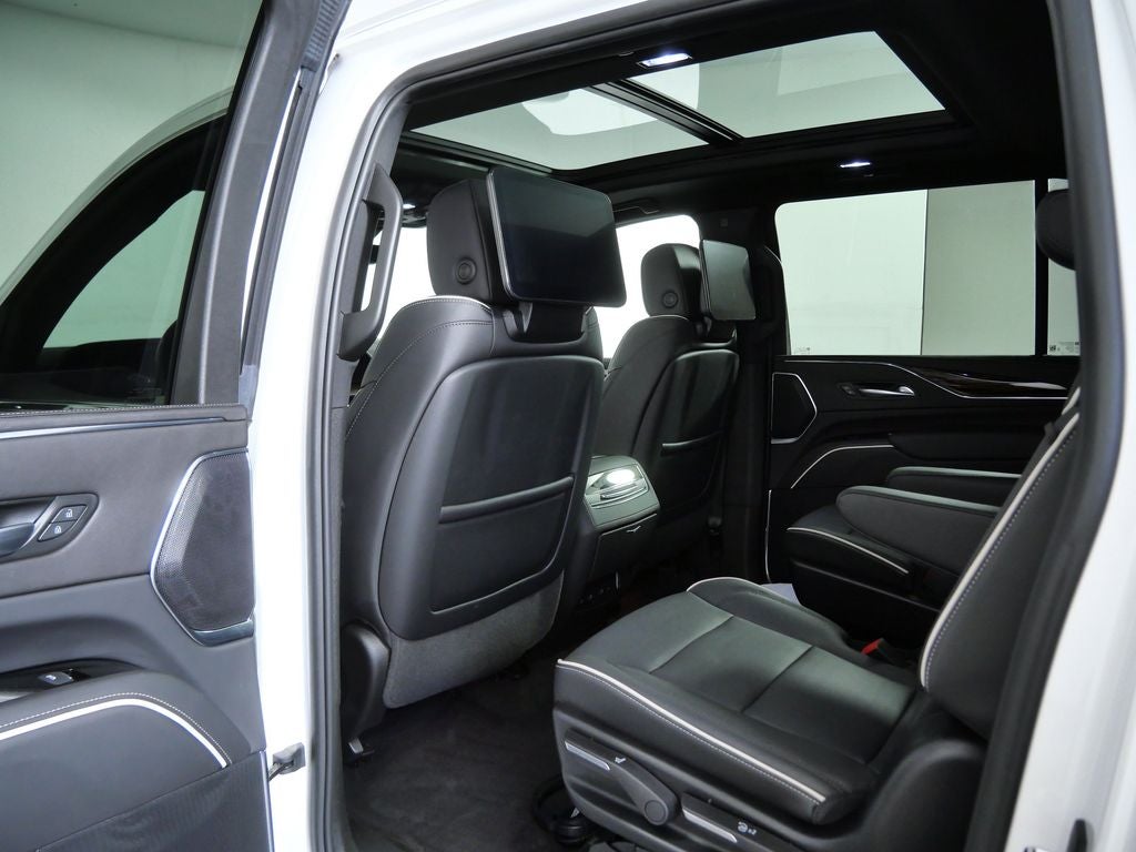 2024 Cadillac Escalade ESV Premium