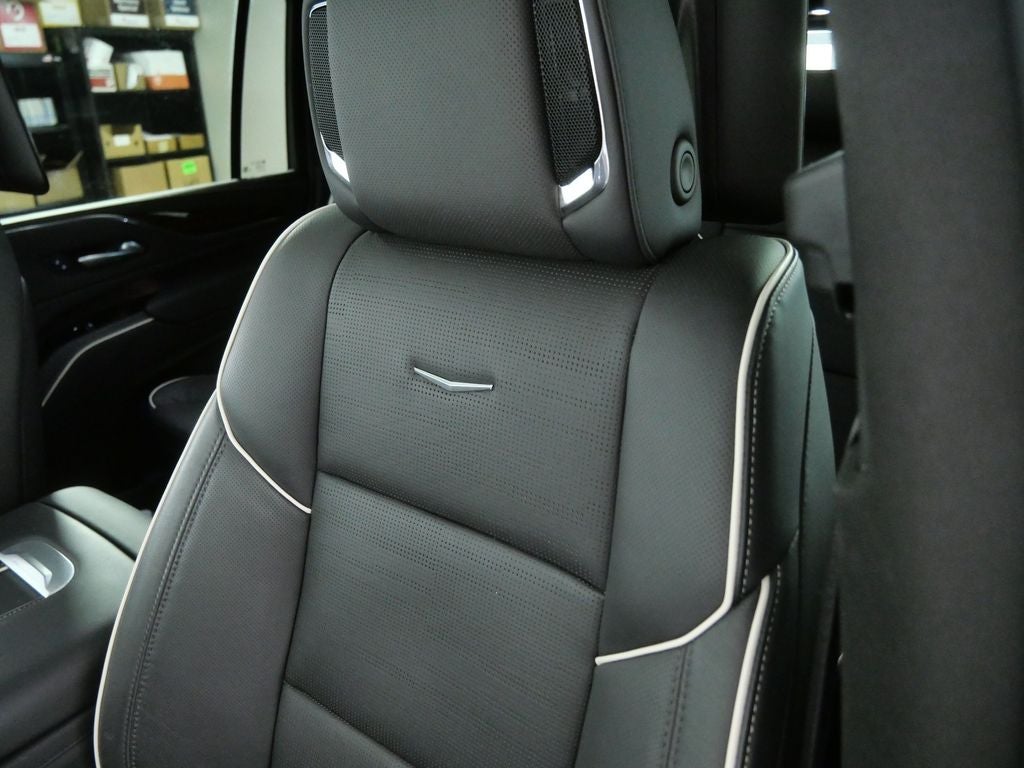 2024 Cadillac Escalade ESV Premium