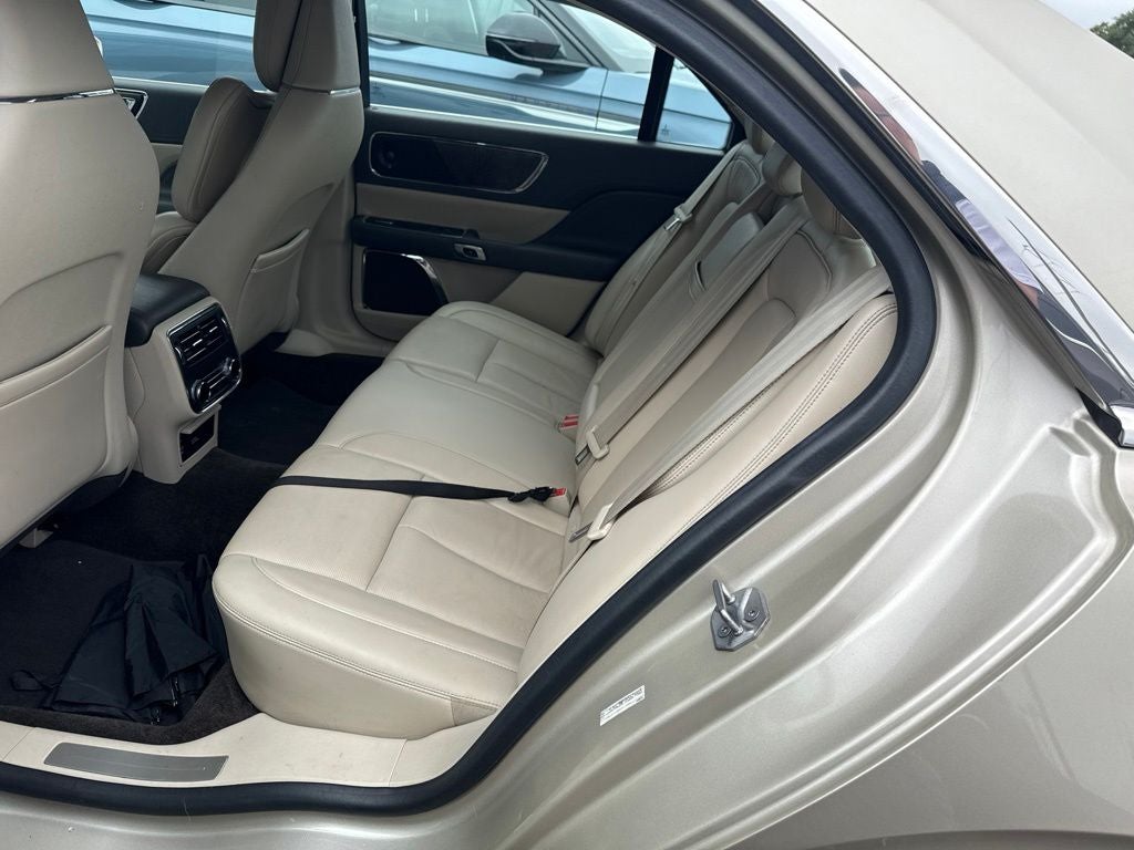 2017 Lincoln Continental Reserve