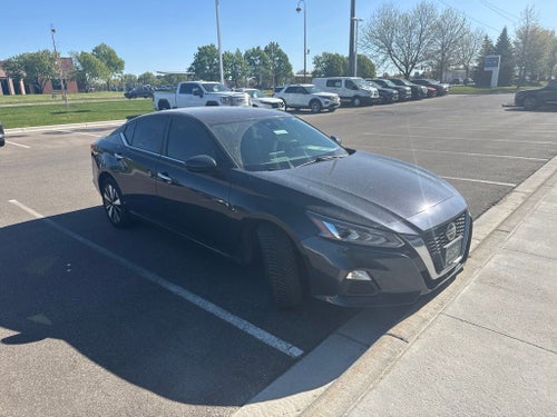 2021 Nissan Altima 2.5 SV