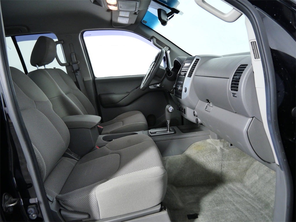 2012 Nissan Frontier SV