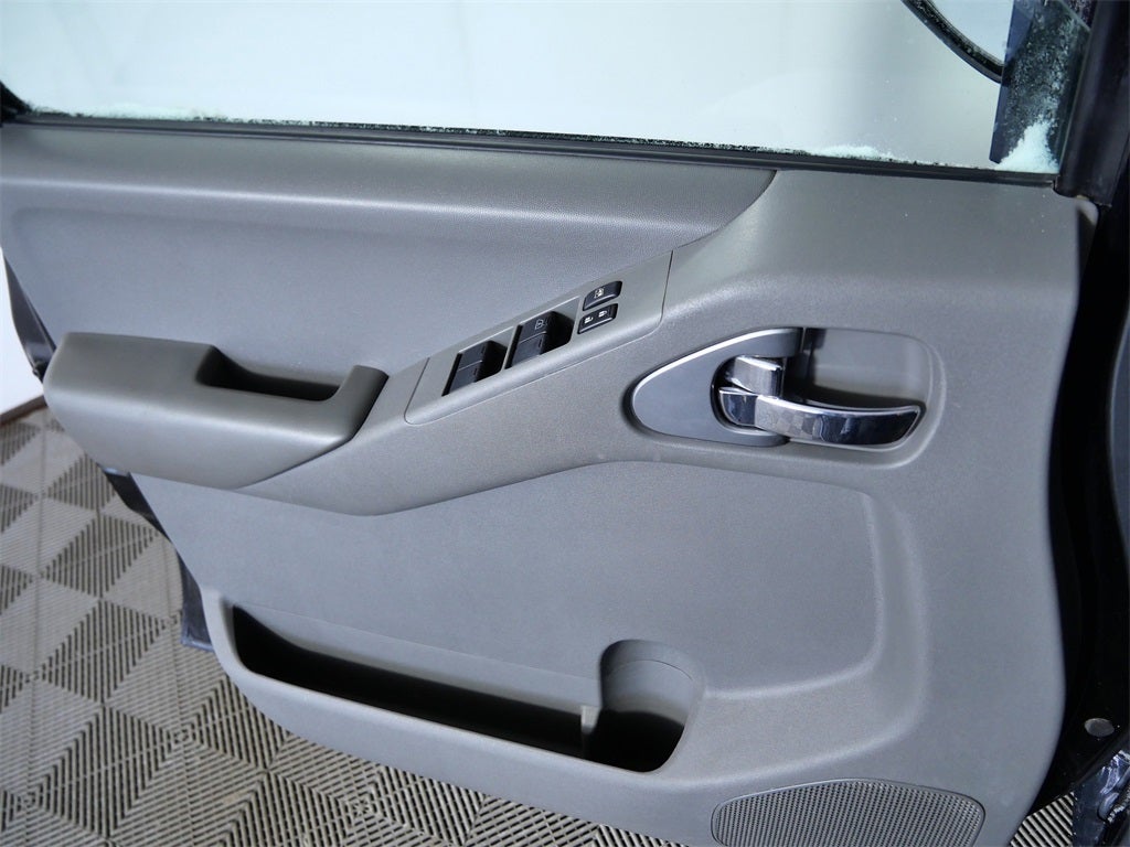 2012 Nissan Frontier SV