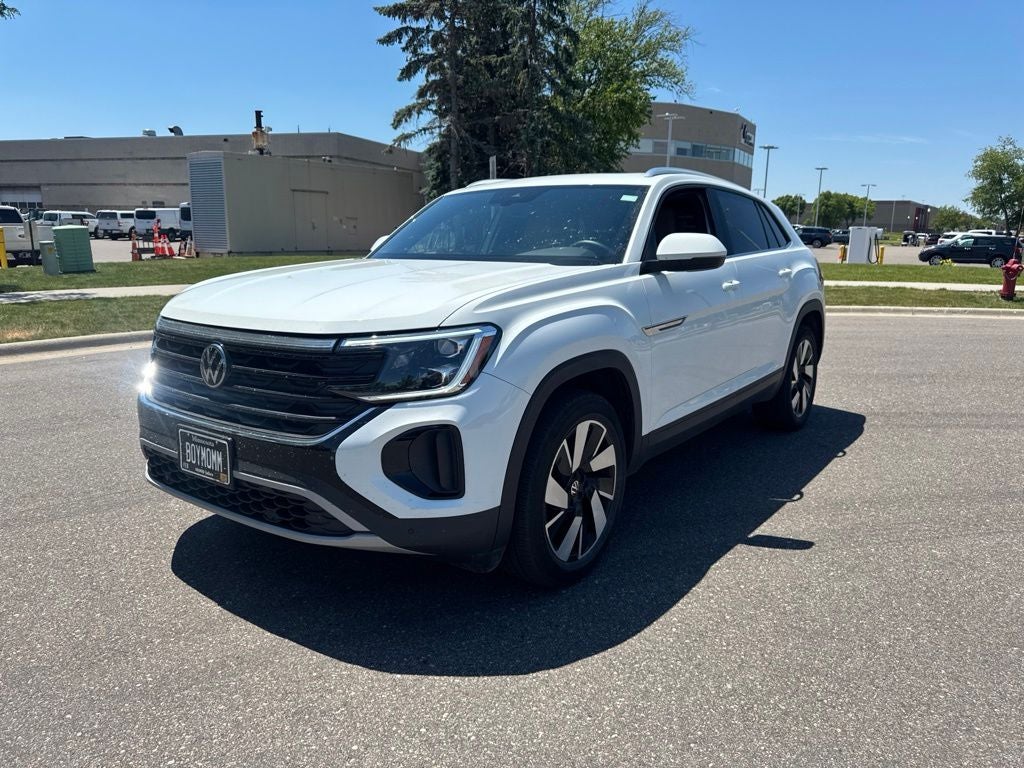 2025 Volkswagen Atlas Cross Sport 2.0T SE w/Technology