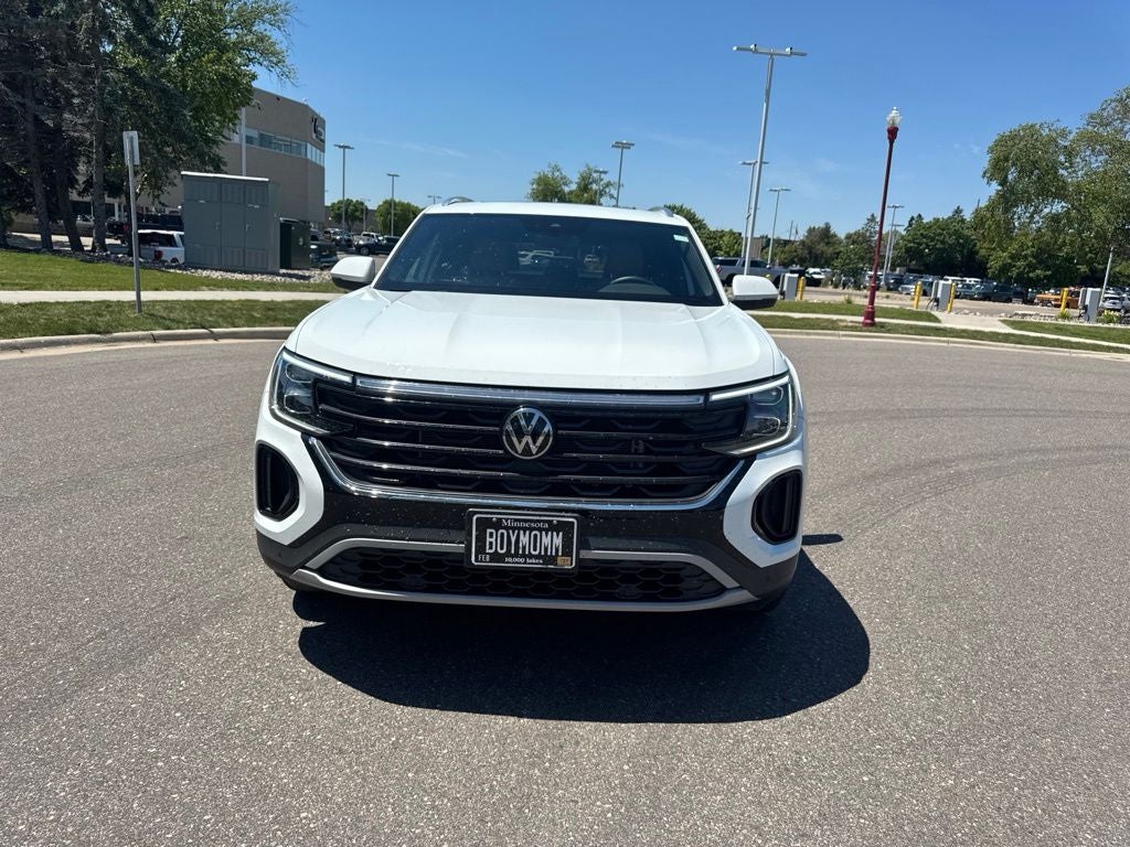 2025 Volkswagen Atlas Cross Sport 2.0T SE w/Technology