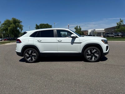 2025 Volkswagen Atlas Cross Sport 2.0T SE w/Technology