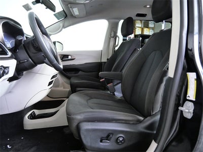 2018 Chrysler Pacifica Touring