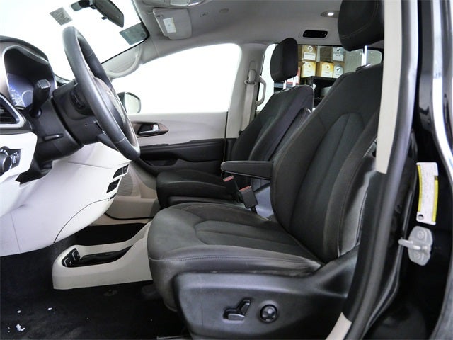 2018 Chrysler Pacifica Touring