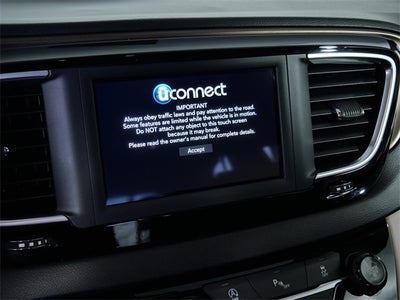 2018 Chrysler Pacifica Touring