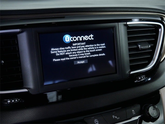 2018 Chrysler Pacifica Touring