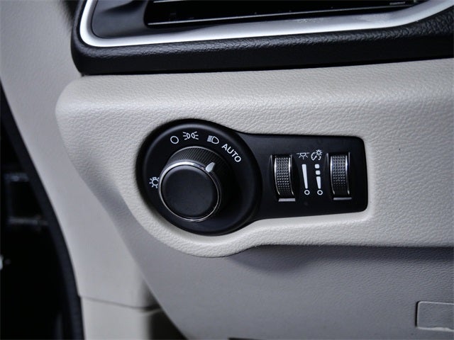 2018 Chrysler Pacifica Touring