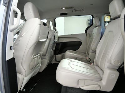 2017 Chrysler Pacifica Touring L Plus