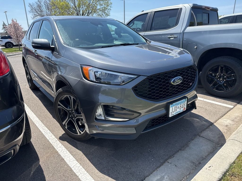 2022 Ford Edge ST