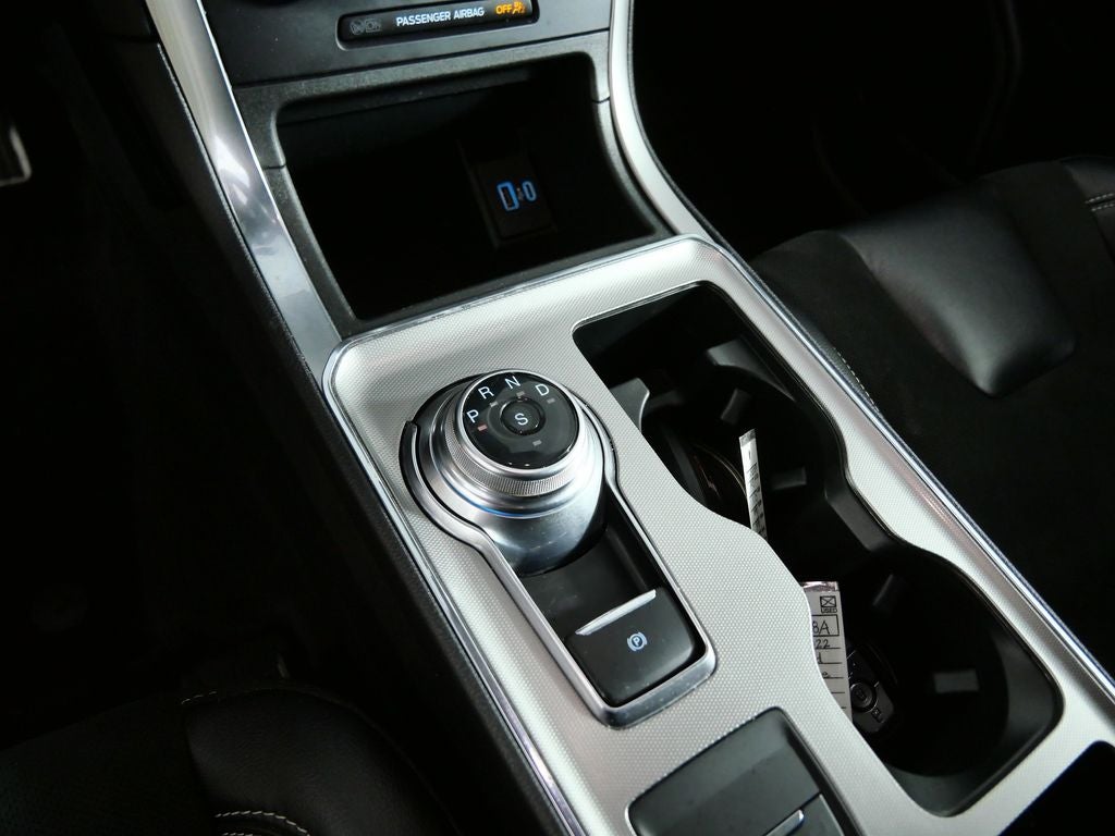 2022 Ford Edge ST