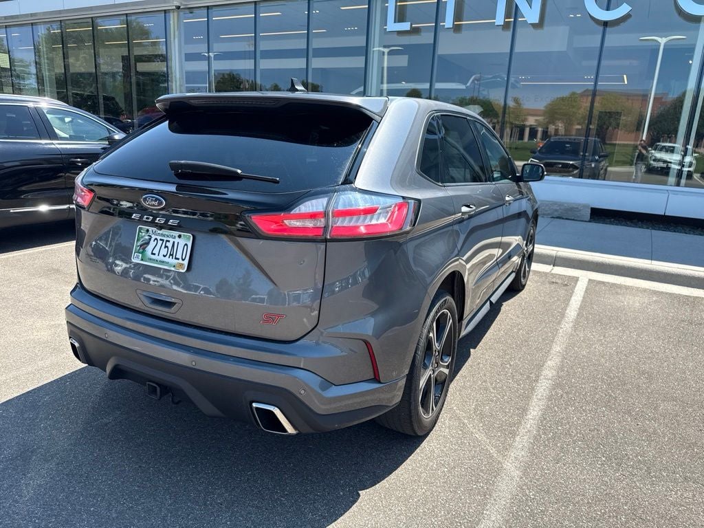 2021 Ford Edge ST