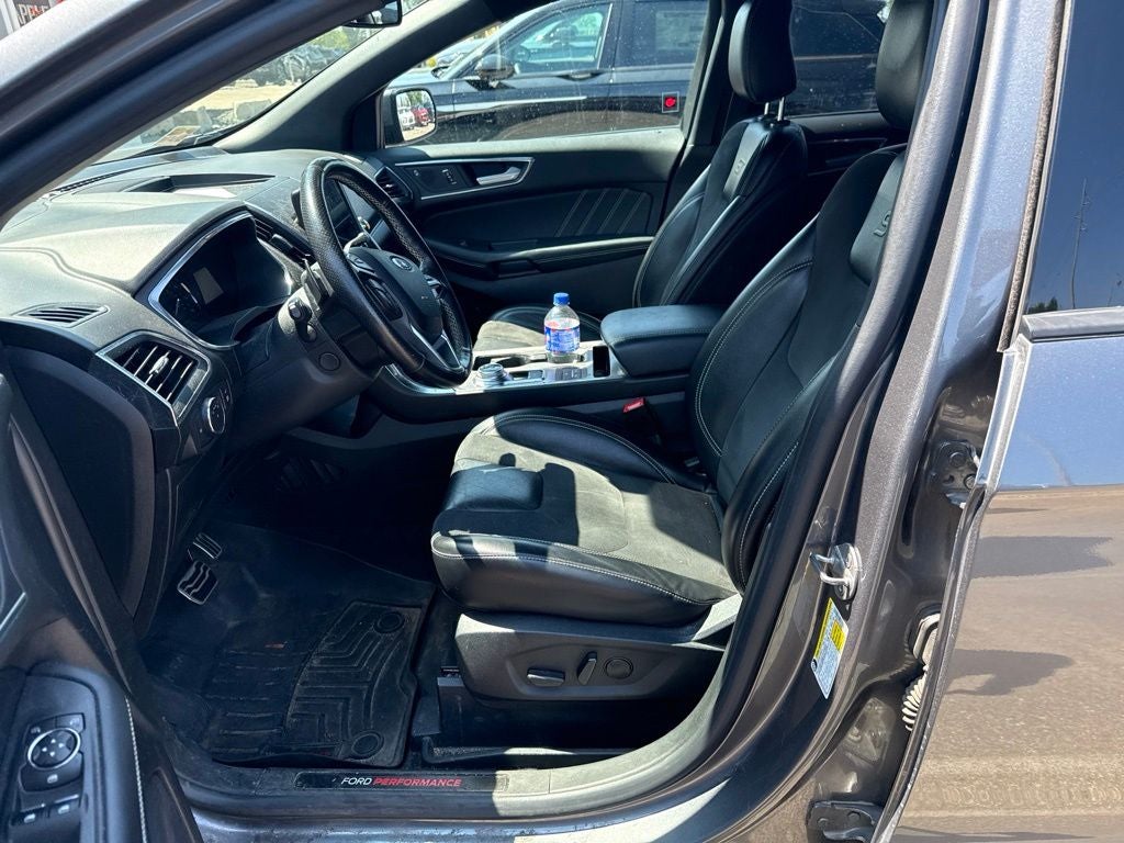 2021 Ford Edge ST