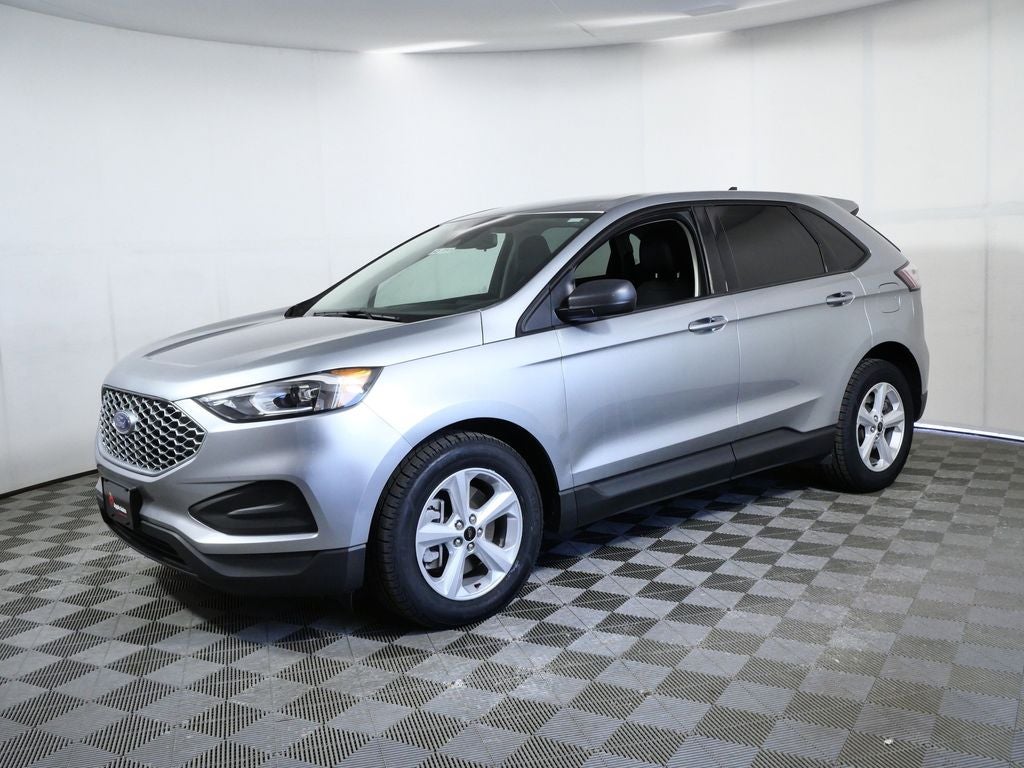 2023 Ford Edge SE