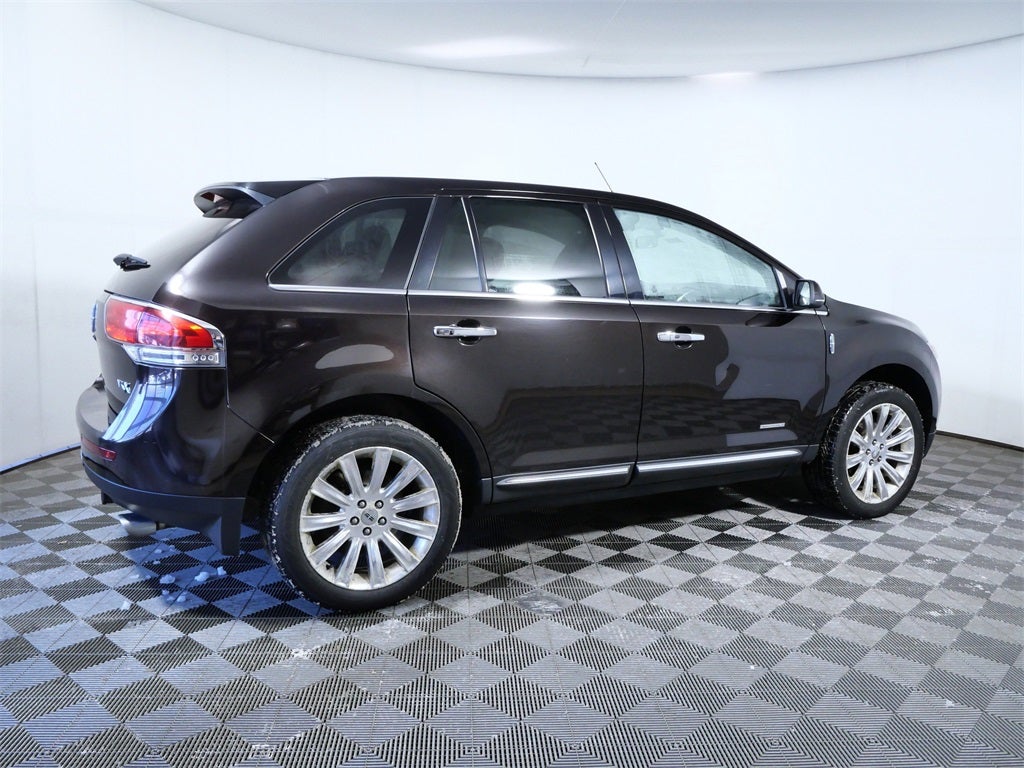 2013 Lincoln MKX Base