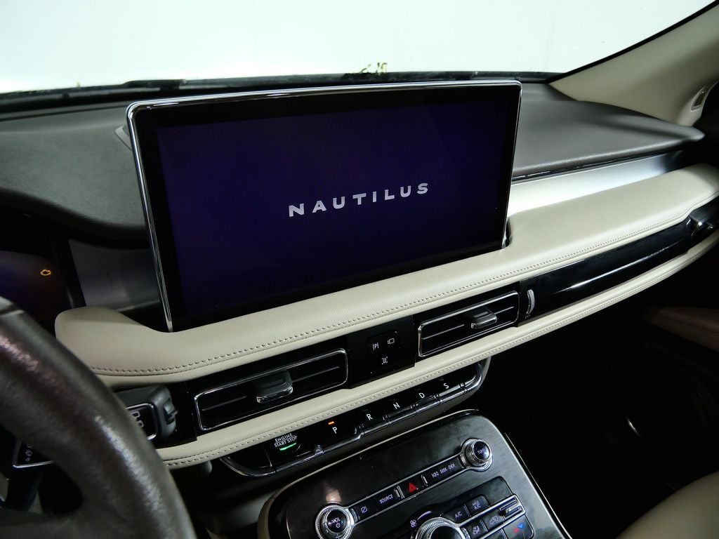 2023 Lincoln Nautilus Standard